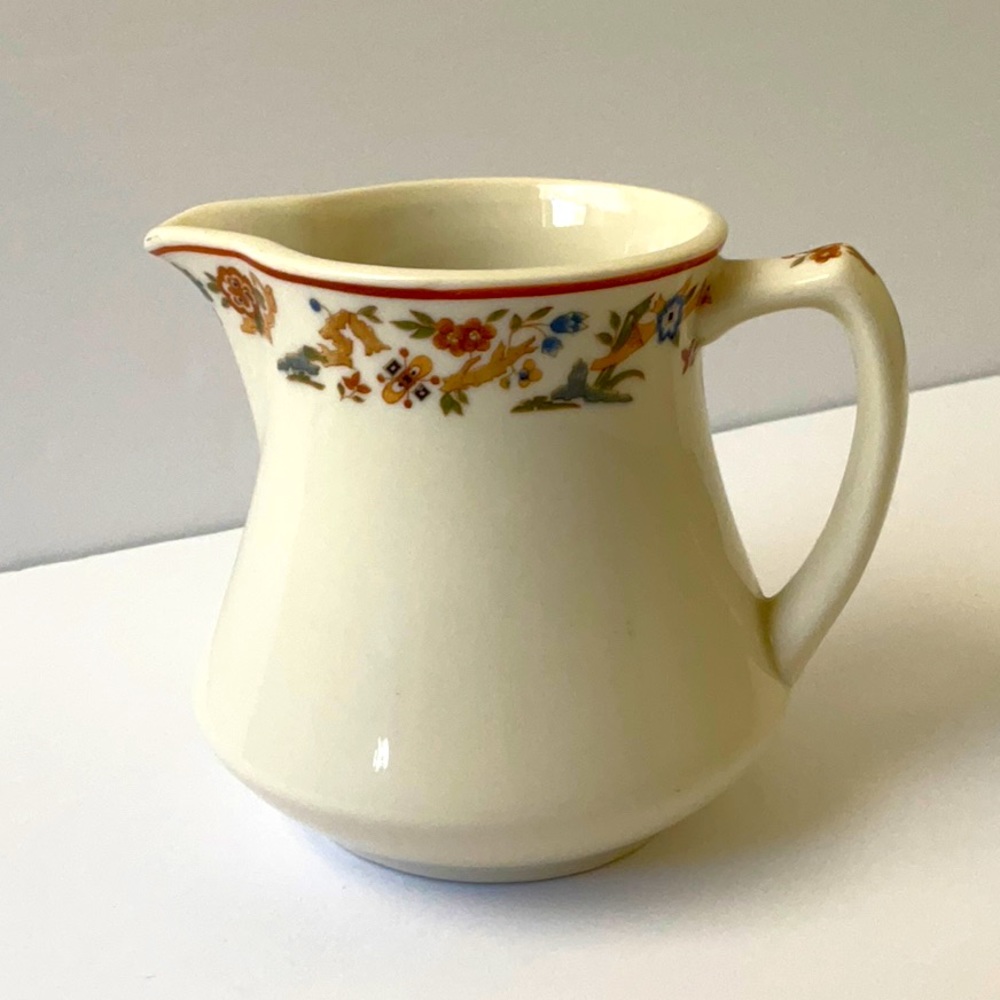 Syracuse China 16 oz Pitcher